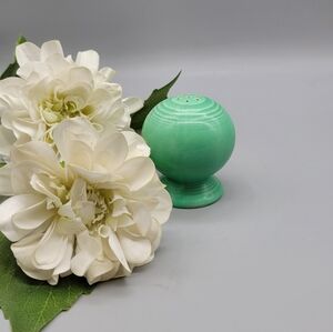 Vintage 1930s Homer Laughlin Fiesta Light Green Salt or Pepper Shaker